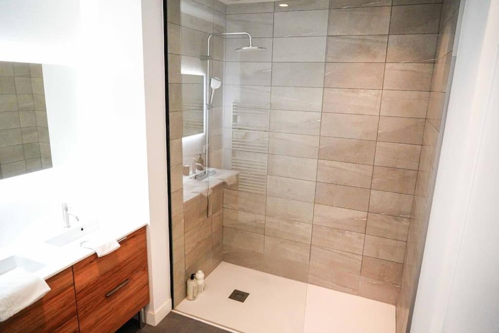 Le Rive Hugo • Elegance & Art De Vivre Châteauroux Exterior foto